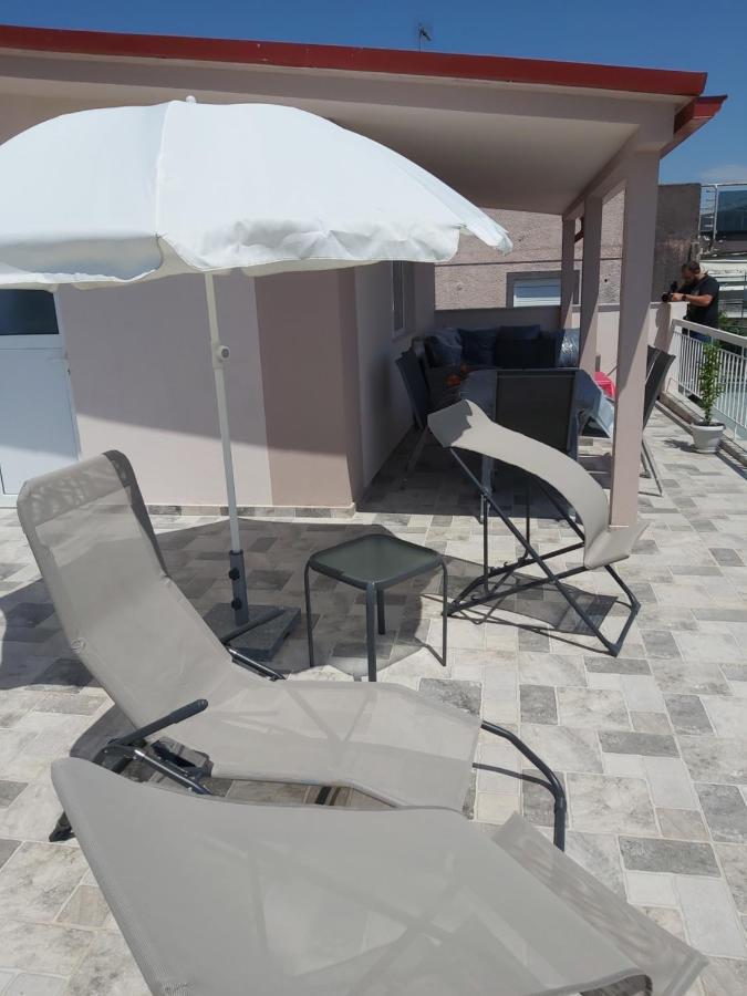 Grcka Reni Greece Beach Penthaus 3 Nea Kallikrateia Exterior photo